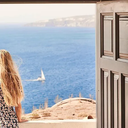 Hotel Coco-mat Santorini 3*