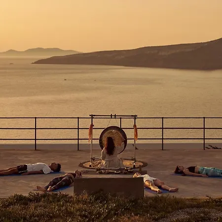 Hotel Coco-mat Santorini 3*