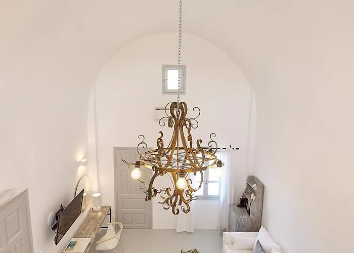 Coco-mat Santorini 3* Akrotírion