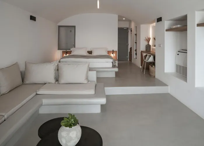 Coco-mat Santorini 3* Akrotírion